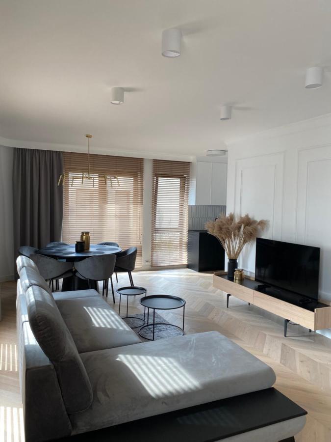 Apartament Baltica Z Tarasem - Tuz Przy Plazy - Dwupoziomowy 로고보 외부 사진